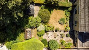 Photo 12- click for photo gallery